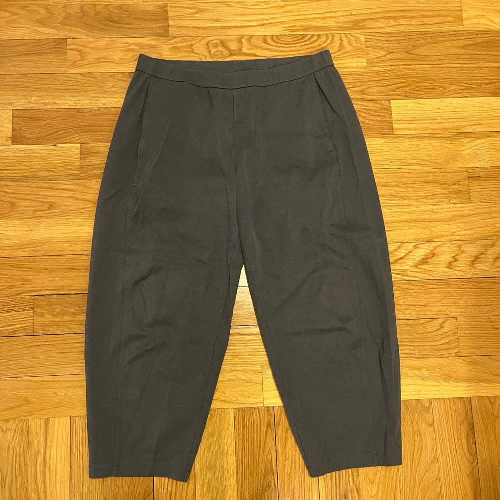 Eileen Fischer Gray Cropped pants